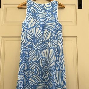 Vineyard Vines size 2 Sheath